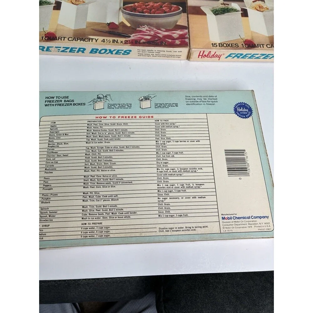 Lot Of 4 Vintage Hefty 15 Freezer Boxes Food Storage 1 Quart NOS
